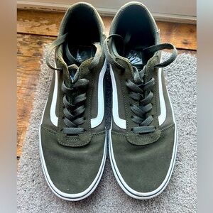 Size 9.5 Vans